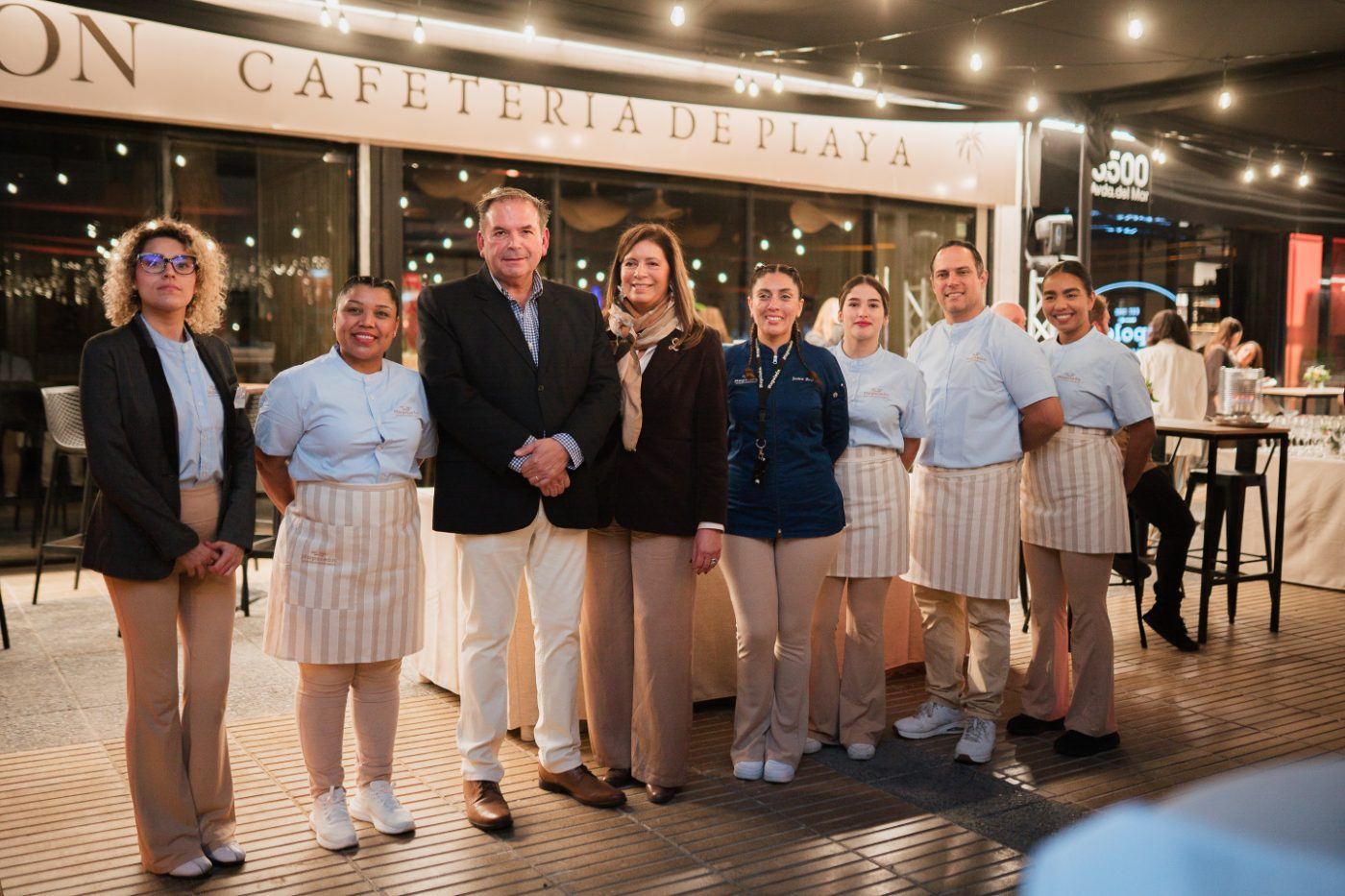Equipo Napoleón · Cafetería de Playa, Av. del Mar
